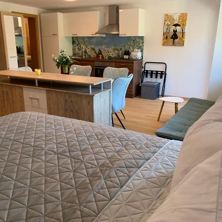 Apartmaji Pr' Nas Лашко Екстер'єр фото